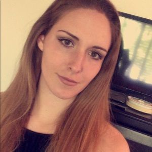 Meet your Posher, Sabrina